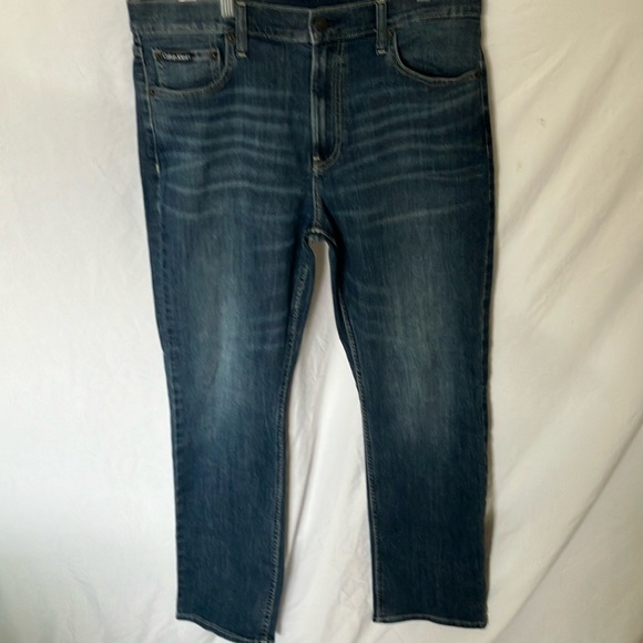 Calvin Klein: Blue Straight Jeans Classic Denim- 34x30 - Picture 1 of 15